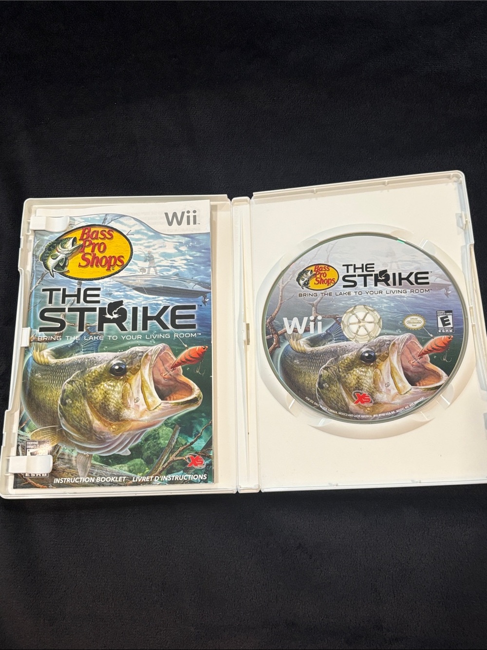Wii Nintendo Bass Pro Shops The Strike Wii Game - Picture 3 of 3